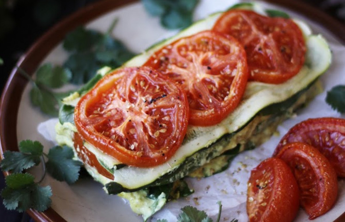 34. Zucchini and Tomato Lasagna With Cashew Herb Cheese [Raw]